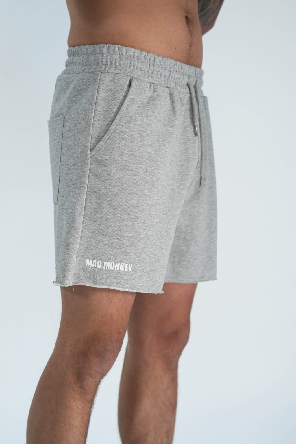 MEN'S GYM SHORTS - GREY