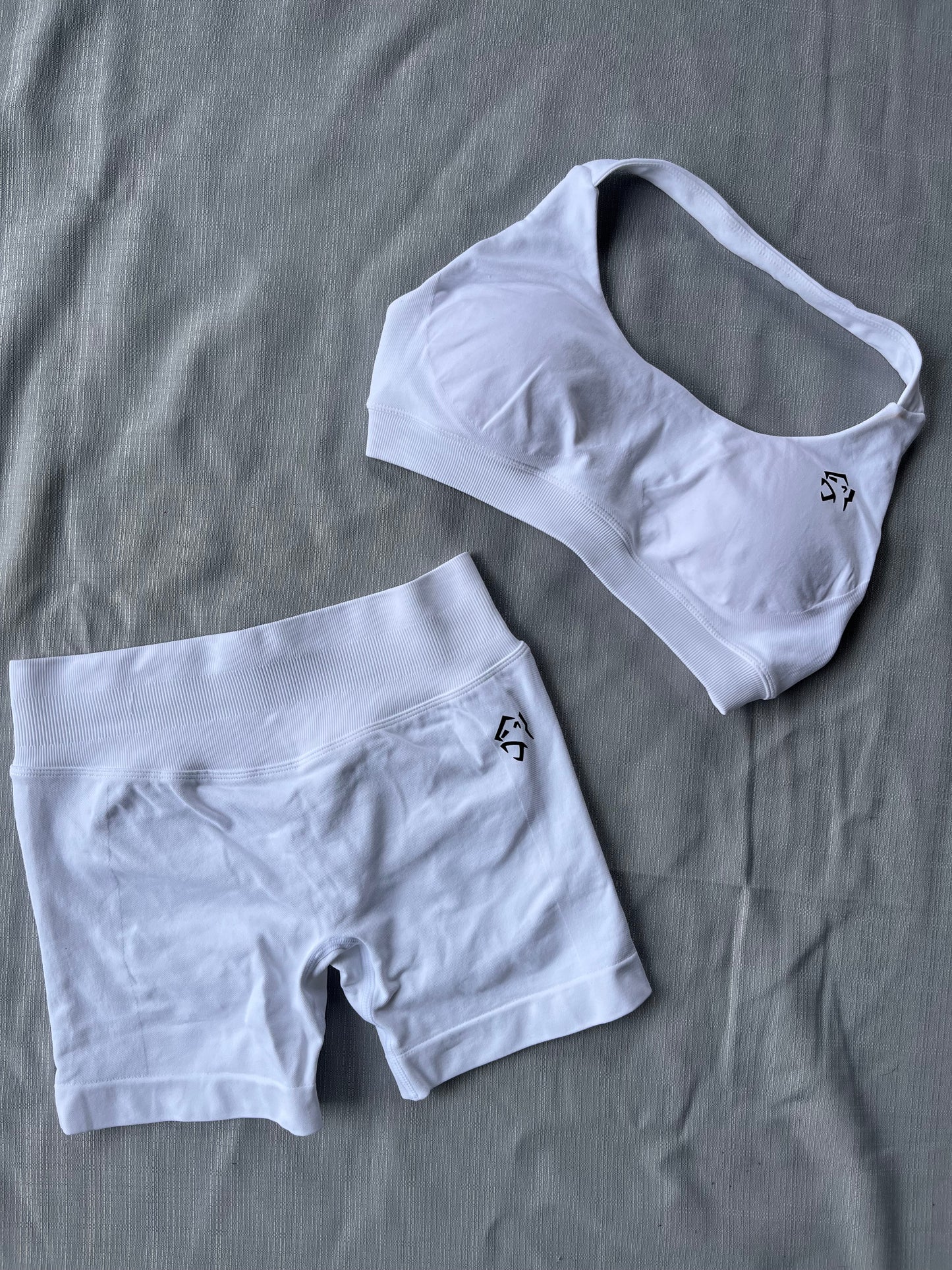 OASIS HALTER - WHITE