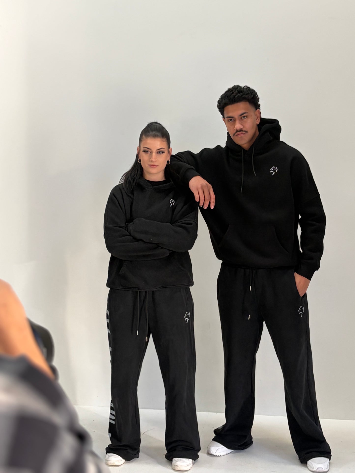 UNISEX OVERSIZED TRACKIES