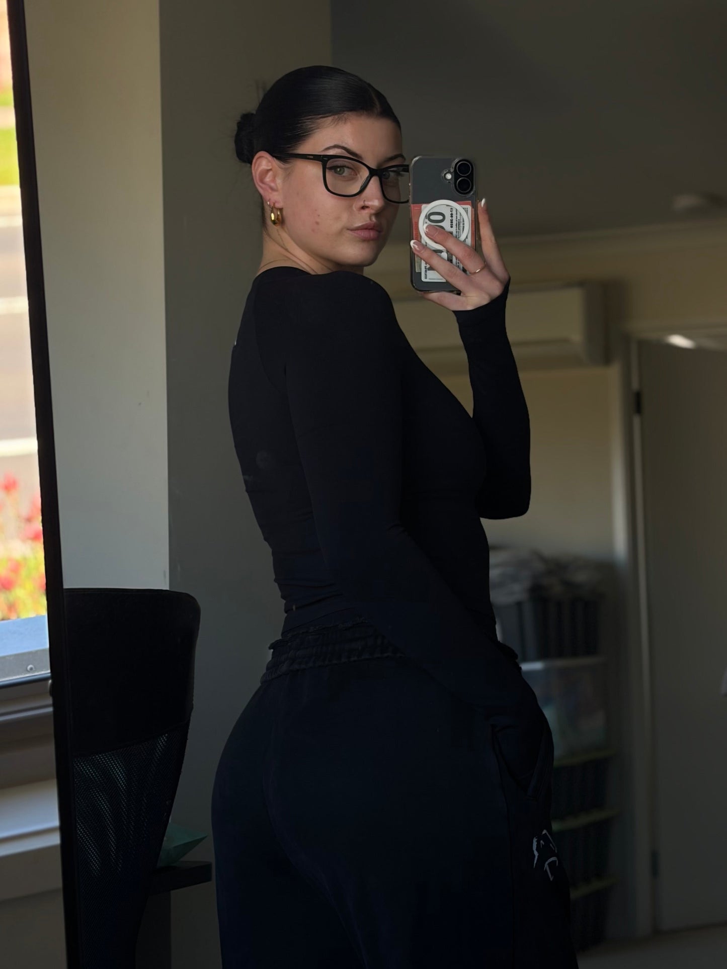 Second skin compression long sleeve.