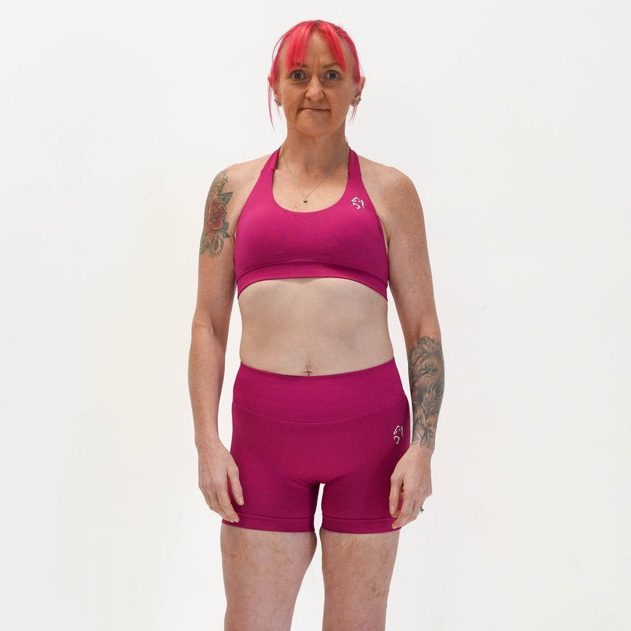 OASIS SEAMLESS SCRUNCH SHORTS - BERRY